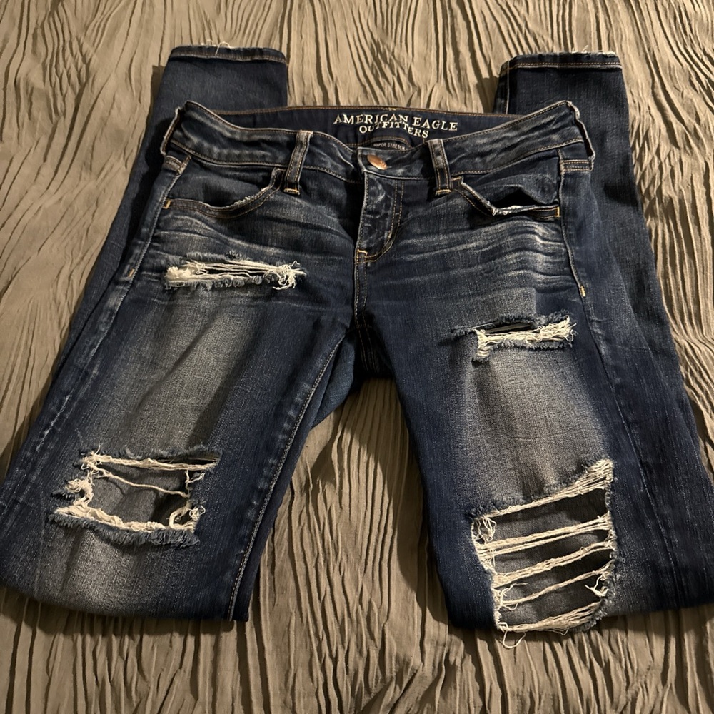American Eagle Outfitters Women's Ripped Dark Blue Skinny Jeans